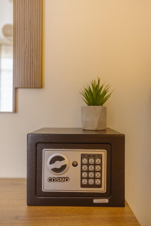 באטומי Four Season Apartment מראה חיצוני תמונה